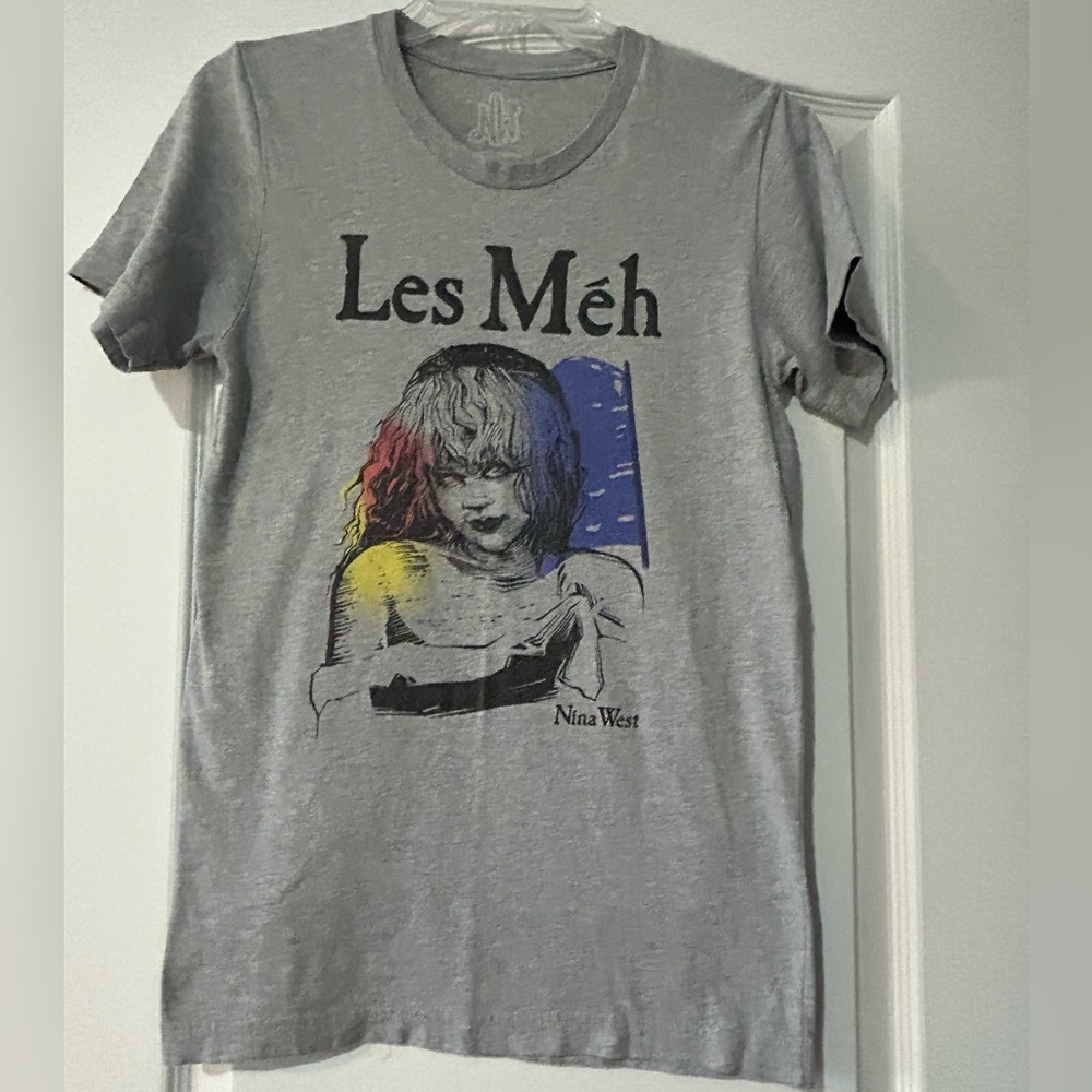 Nina West Drag Queen RuPaul’s Drag Race Drag Con 2019 Les Meh Les Mis T-Shirt